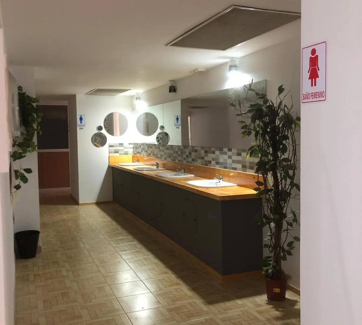 Luxury tent Urban Rest Zone And Coworking Hotel Arrecife