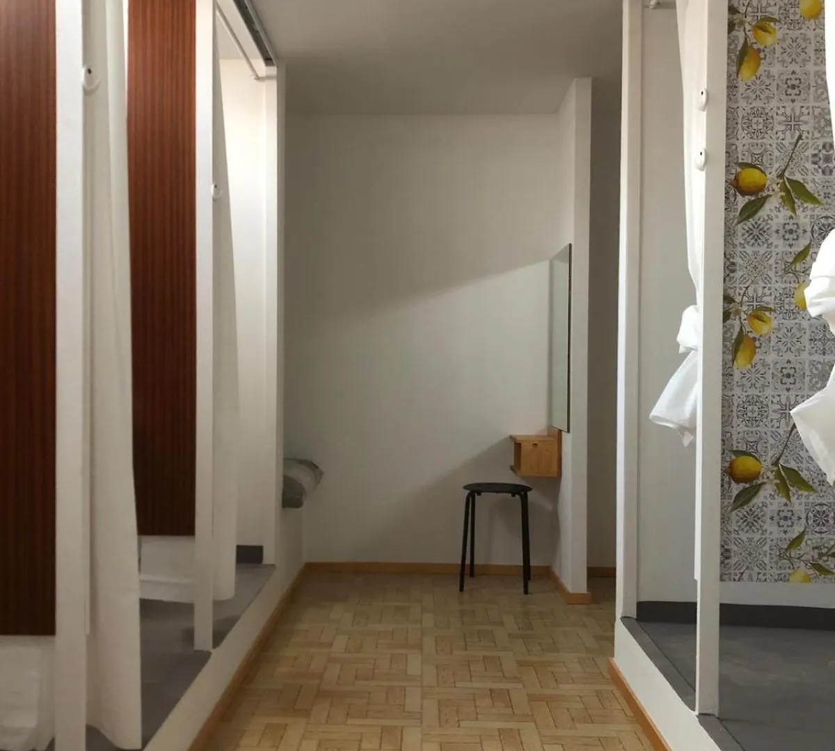 Urban Rest Zone And Coworking Hotel Arrecife  Arrecife (Lanzarote)